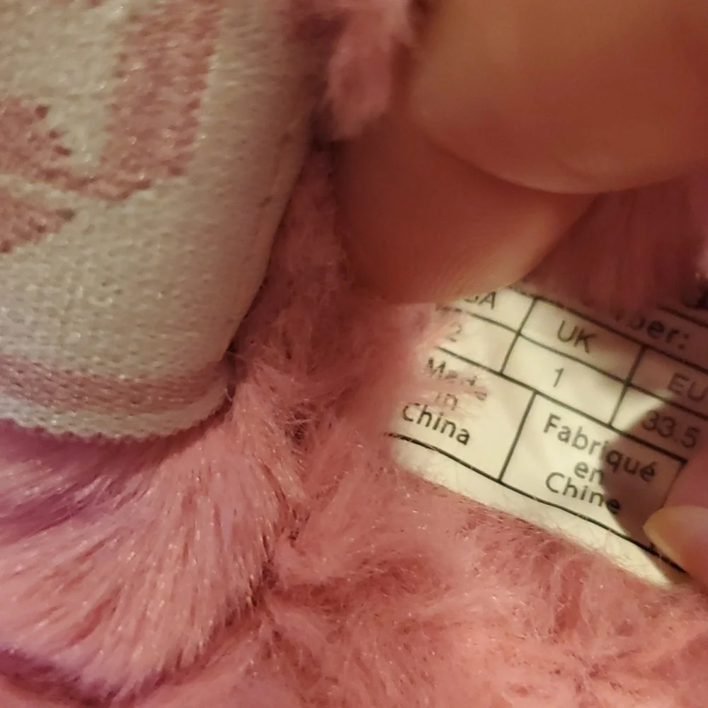 Koolaburra by UGG Slippers Size 2 (#1)